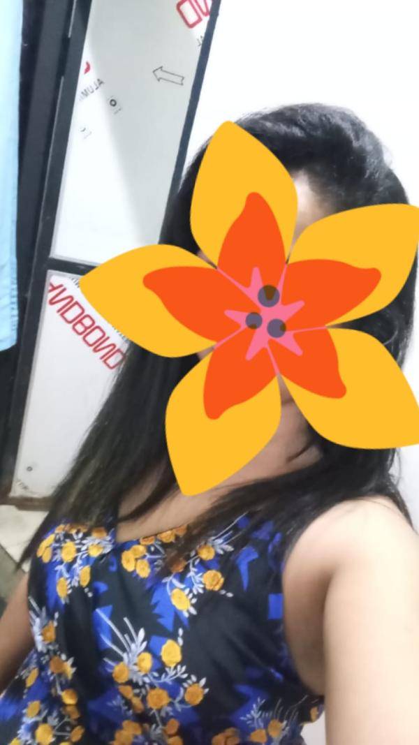 HOT GIRL  AT KANDY