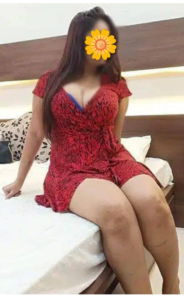 Sexy Lady at Wellawatte, dehiwala, mount Lavinia, galkissa, Wallawaththa