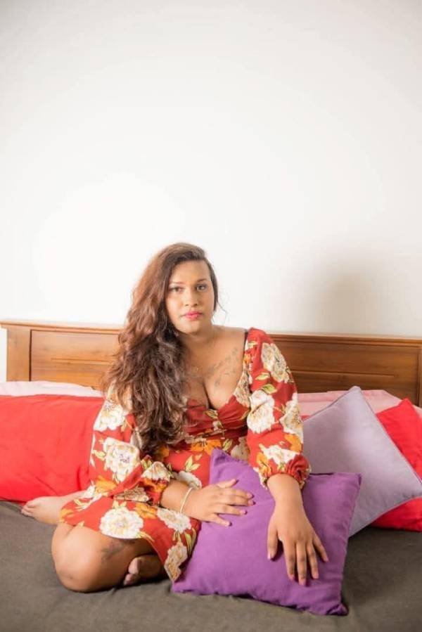 AMAYA 💕 TRANSGENDER GIRL 😍😍 DIYATHA UYANA ETHULKOTTE ROAD  දියත උයන ඇතුල් කෝට්ටේ පාර