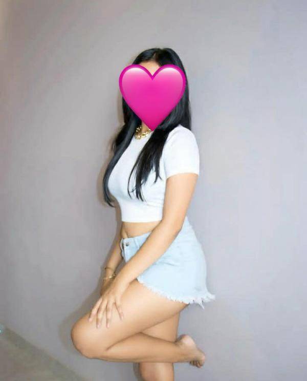 22 Years Old Newly. Sexy, Pretty And Hot Modeling Type Girl For You