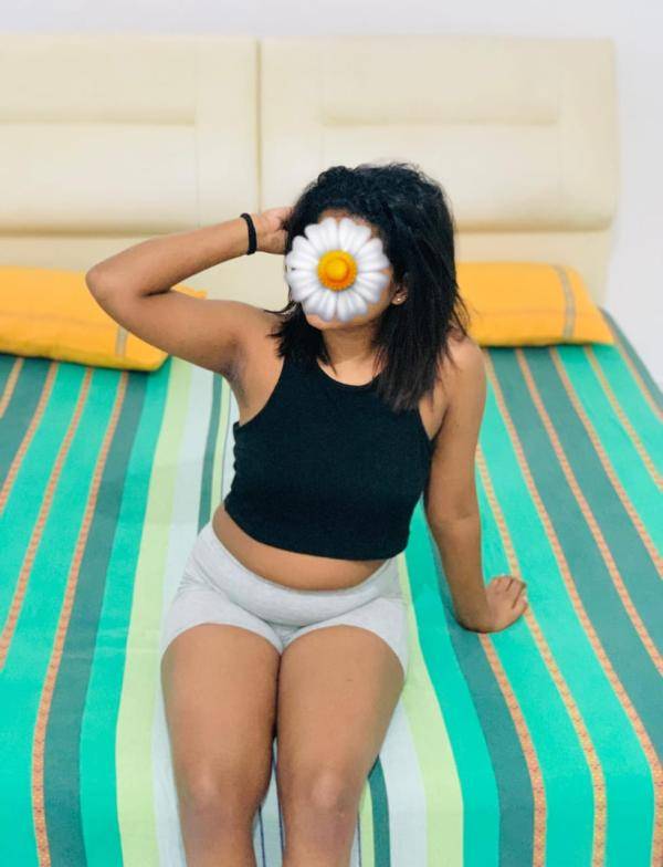 100% සත්‍ය ඡායාරෑපයක් පල කරන ලද දැන්වීමකි ( 100% Real Photo Attached ) Galle Full Service Mashii 👀❤️