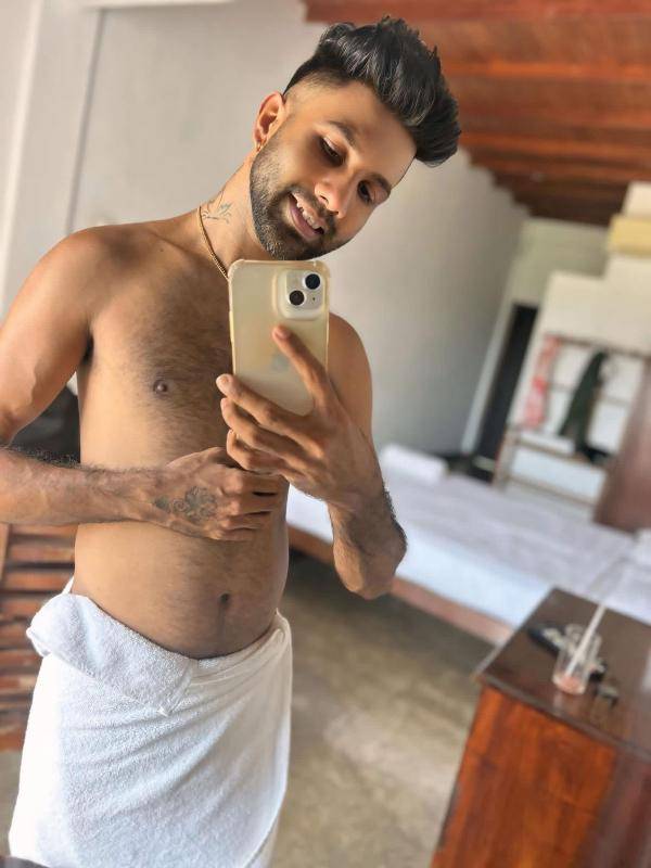 Gay boy top & bottom service 💗4000/-🚩 colombo 🚩 ( kaduwela )