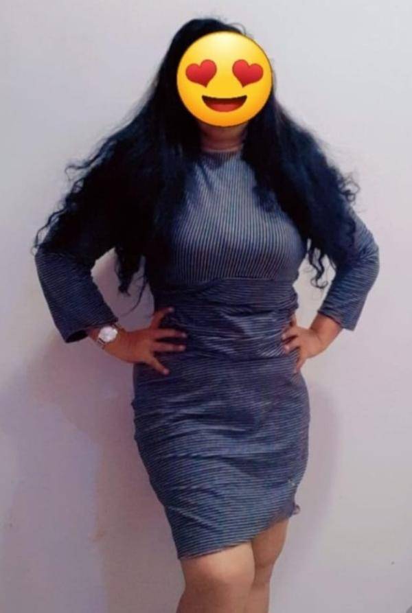 Young Beautiful Girl Full Service Available 1 Shot 5000/=