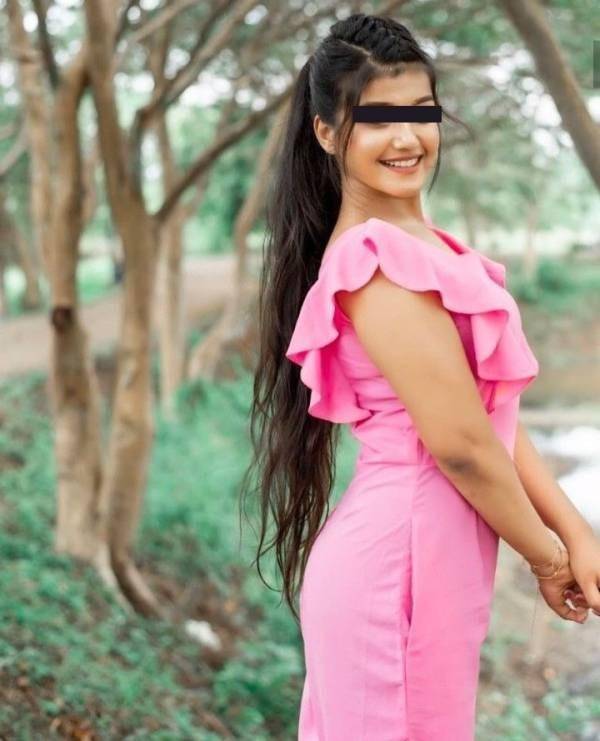 Hi…Hi….FRIENDS…                                                                                   මම FRIENDLY GIRL කෙනෙක්. ඔයාලට ආදරෙන් මං ඉන්නවා. 0704060182