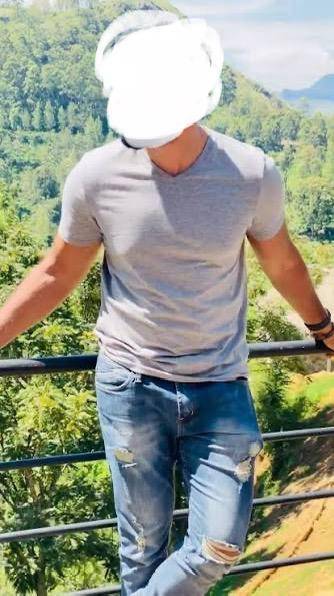 Hi I'm Boy *💖😍😘 🌟Age 27 👸girls welcome 📌Location_negambo katunayaka jaela 🥰Visit ok we can make 🌌Night ok