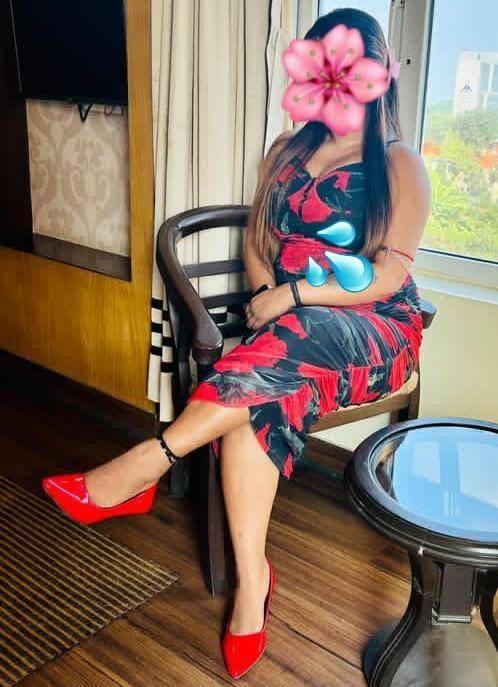 Bambalapitiya hot tamil girl.