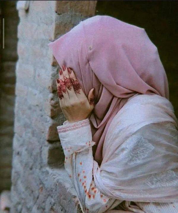 Real Muslim girl live cam 🥰