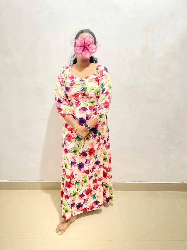 🌹 මම hiruni වයස 26යි 🌹මාගේ සත්‍ය චායාරූපයකි