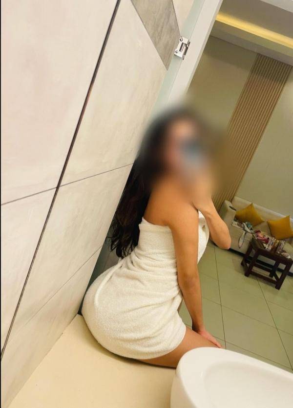 THREESOME SERVICE AVAILABLE 🤝      📌KIRIBATHGODA & WATTALA HUNUPITIYA NEW ROAD🙏 0️⃣7️⃣7️⃣3️⃣3️⃣8️⃣5️⃣4️⃣4️⃣0️⃣📲