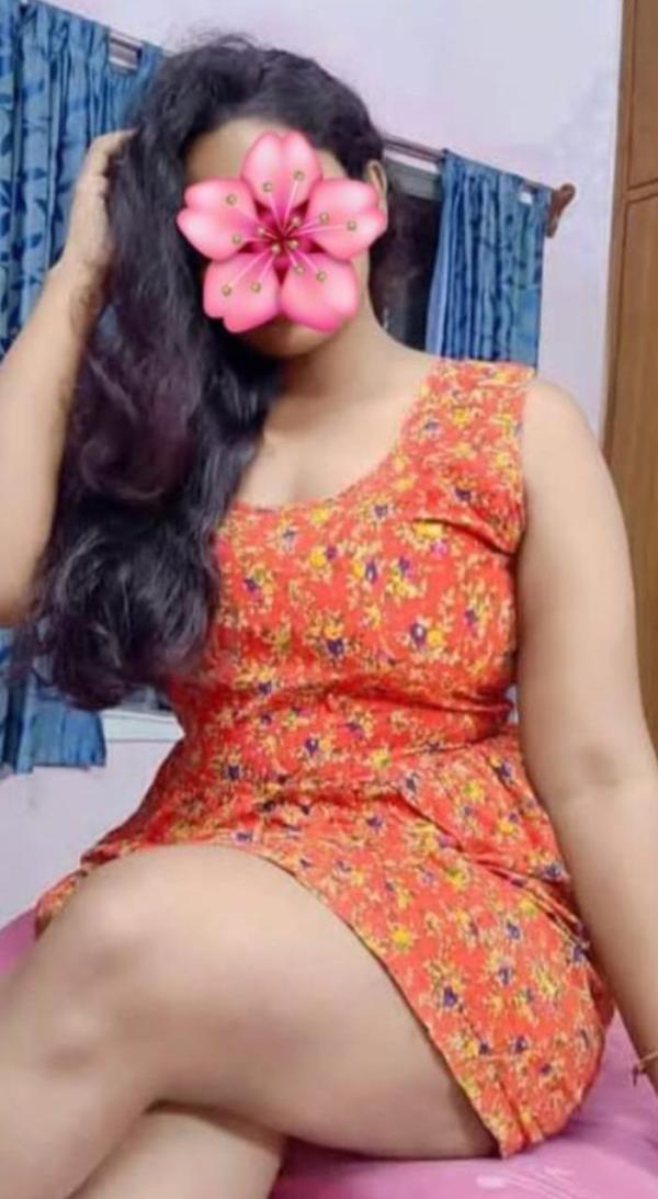 Seeduwa Katunayaka New Girl Full Service 2 Hours With Room 6000/=