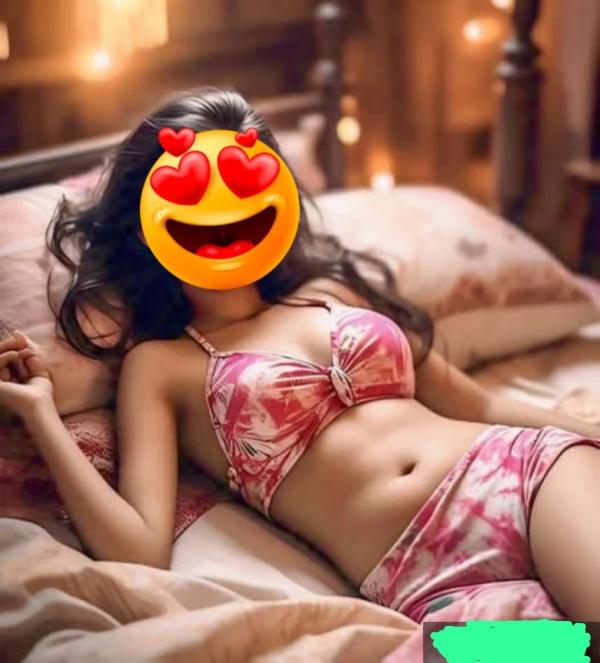 Beautiful Young Girl Cam Show Available 💦❤️  ✨Cam Service Only✨