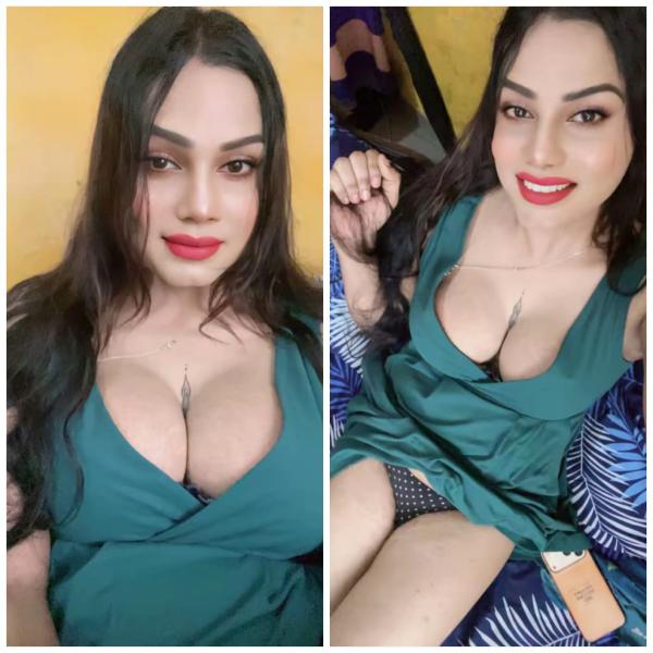 Real Shemale full service big boobs 😋