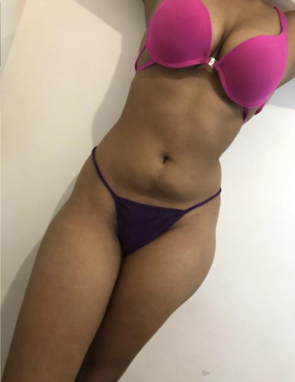 🟢500🔥 💯අඩුම පැකේජ් 💯🔥Hot Live Cam Show 🔥 Special offers 👍